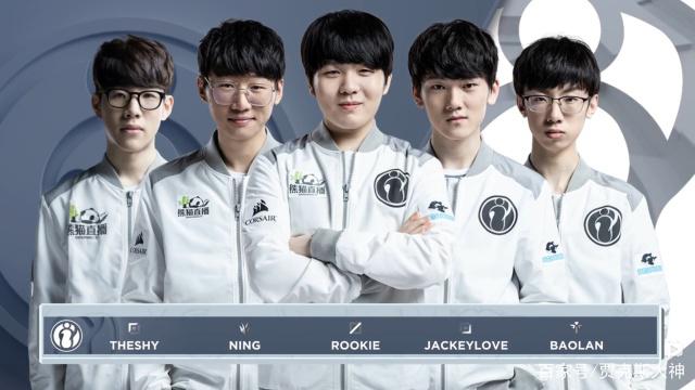 在连续两年 在连续两年