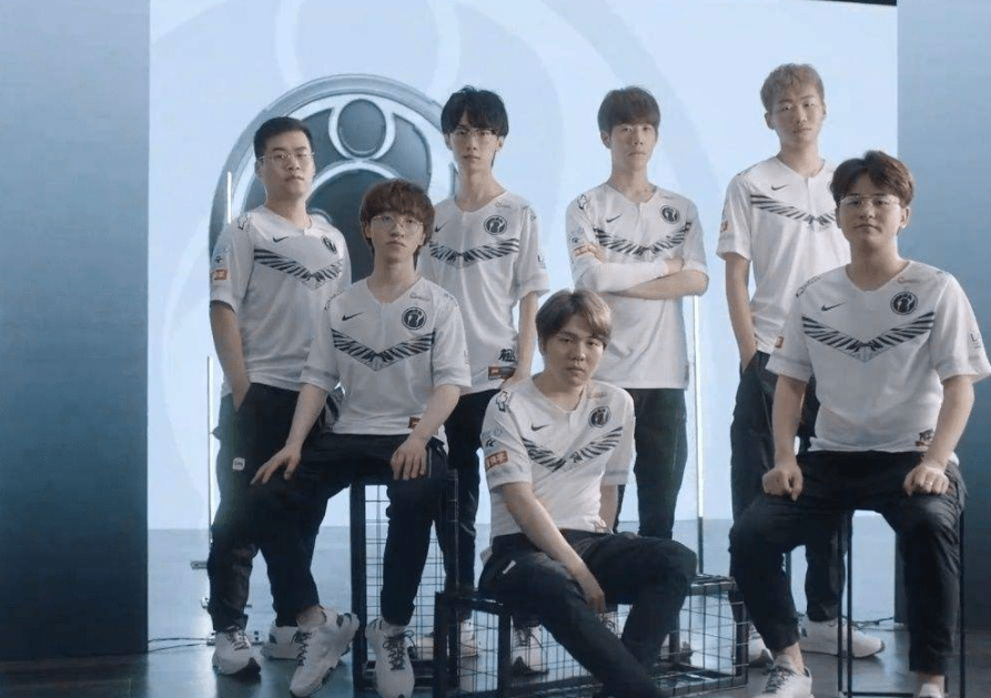 湾区内的交 湾区内的交