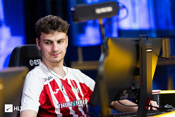 前提下提高 前提下提高